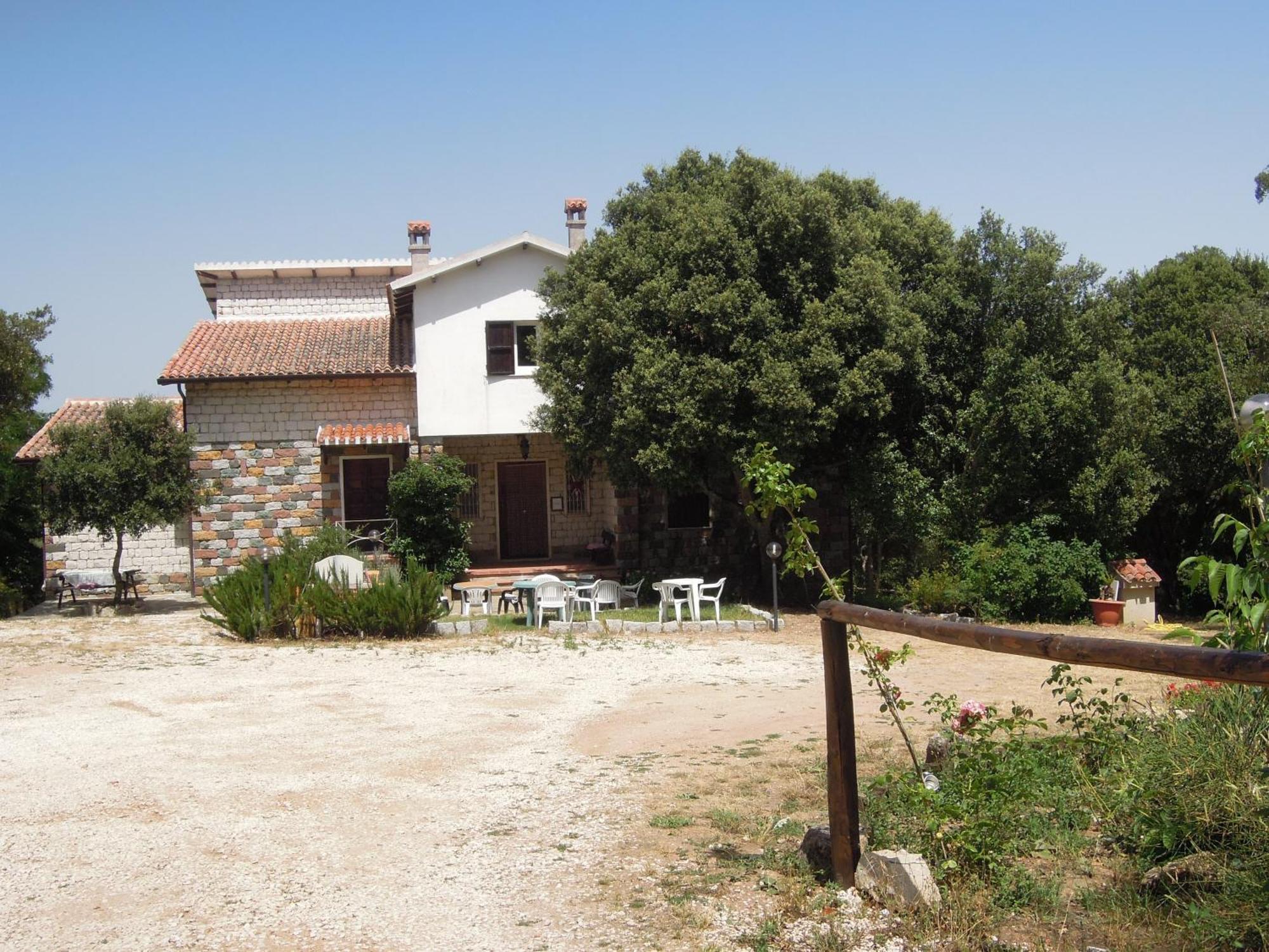 Country house Casa Solotti Nuoro (Sardinia)